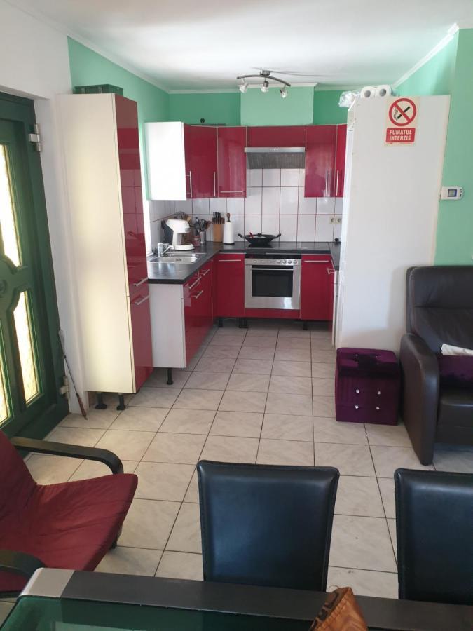 Casa Edu Apartment Avrig Exterior photo